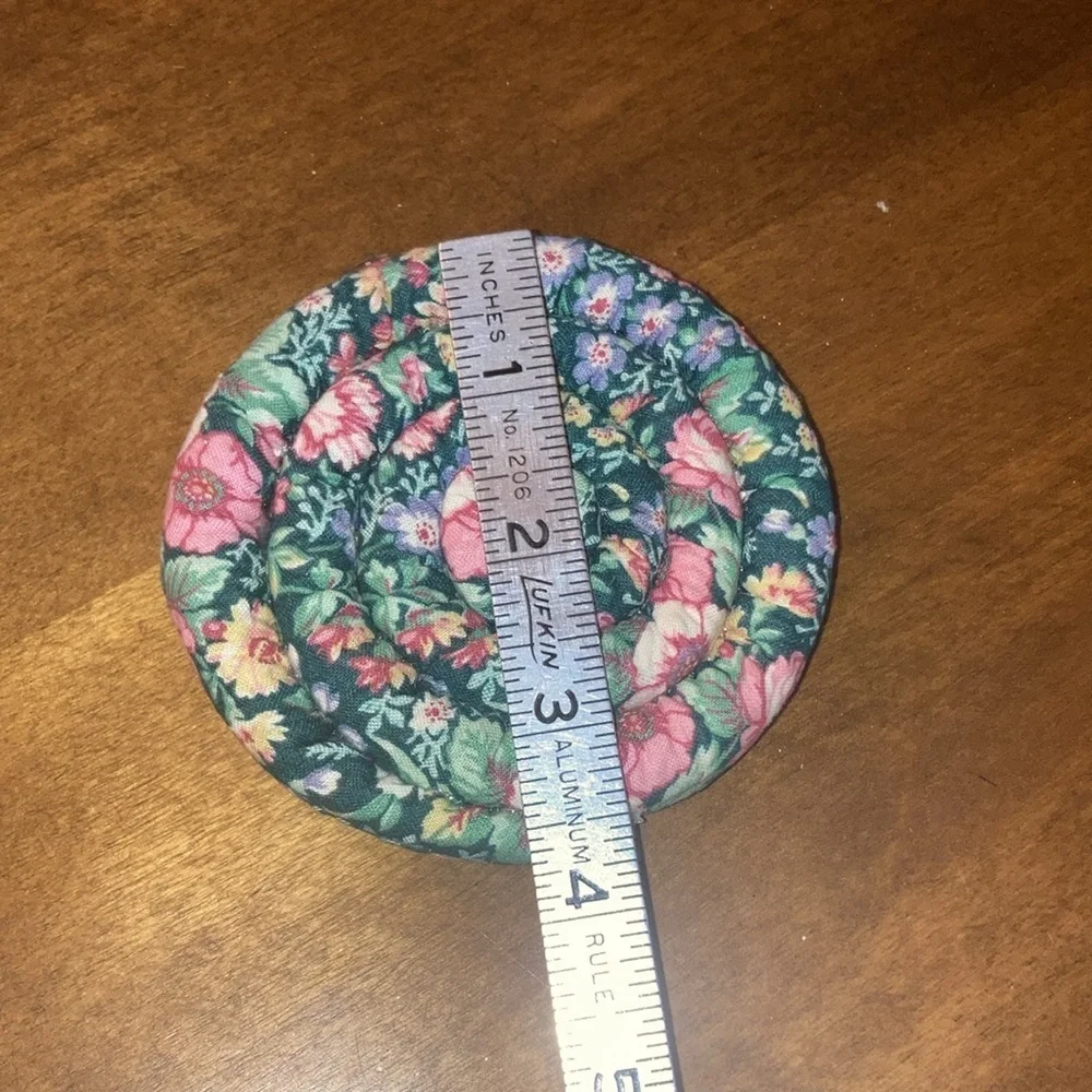 Vintage Coiled Fabric Weighted Trivet Country Kitchen Cabin Decor - Picture 4 of 5